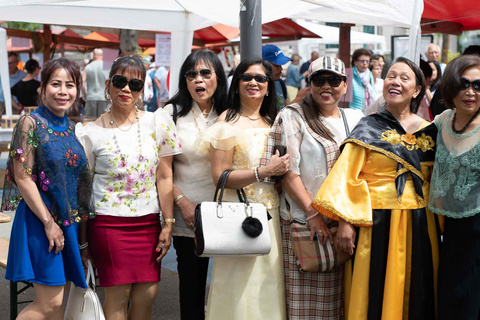 Gastnation Kosovo, traditioneller Tanz Gastnation Kosovo, traditioneller Tanz