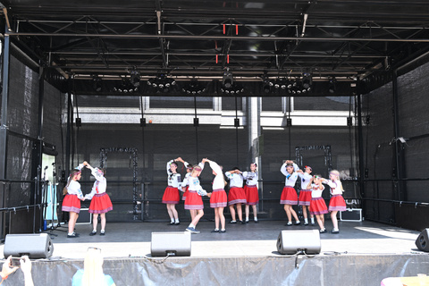 Mädchen-Tanzgruppe